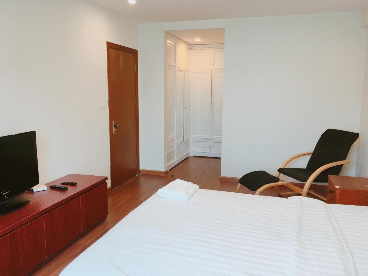 Ur Hanoi Service Apartment Esterno foto